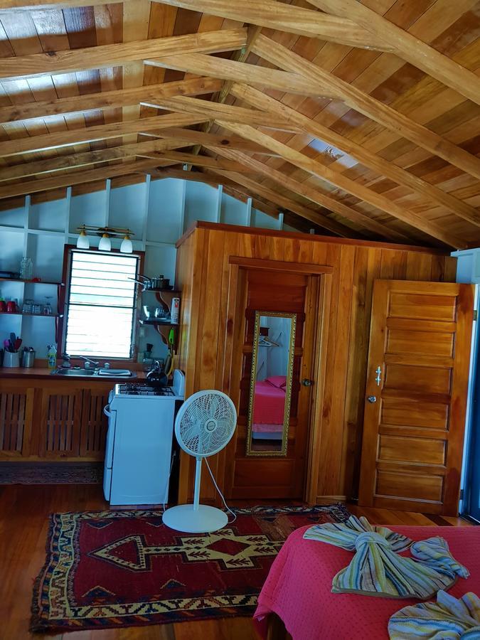 Carolyn'S House Villa Caye Caulker Eksteriør billede